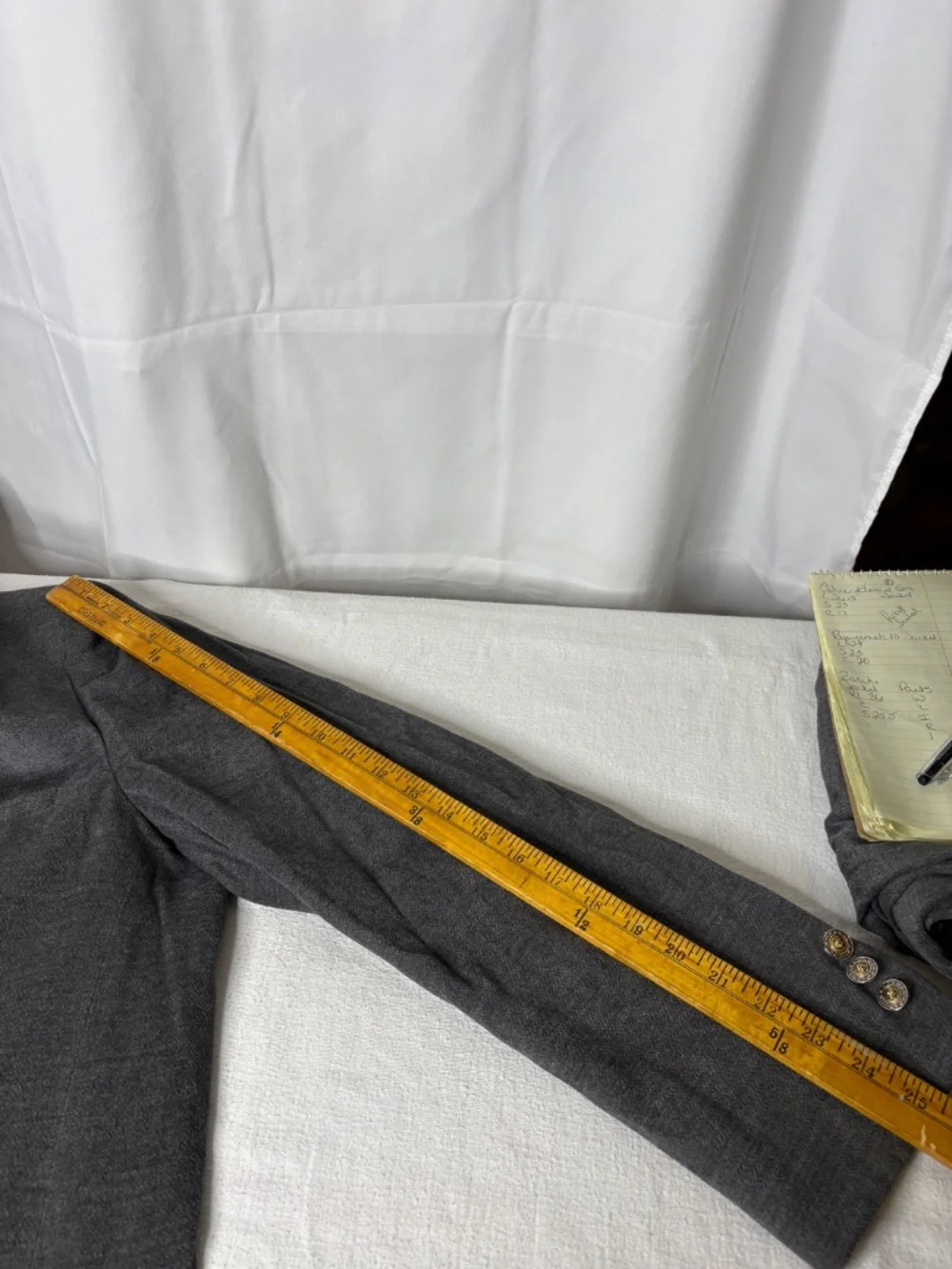 Zacchi Classico Italiana Mens Gray Suit Cashmere Feel USA Versace Like Buttons